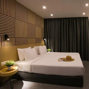 Bed & Breakfast White Luxury